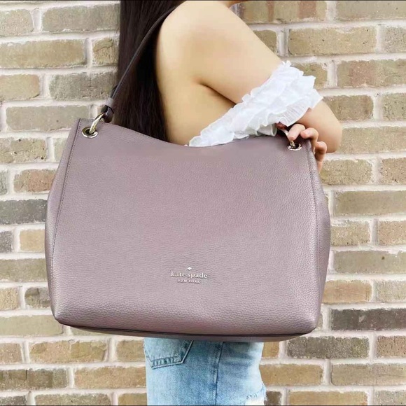 NWT Kate Spade ♠️ Large Tote - Picture 2 of 4